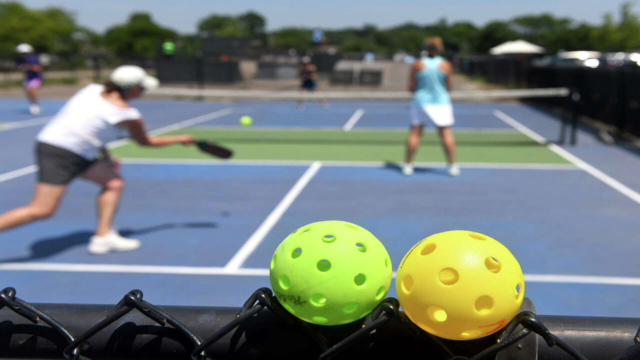 Difference Between Pickleball Singles And Doubles Rules